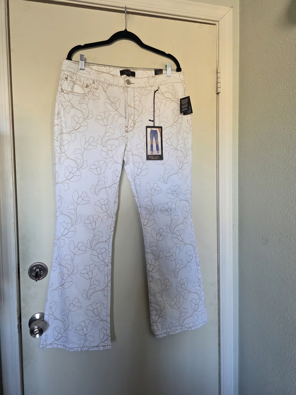 RACHEL Rachel Roy White Floral Outline Jeans